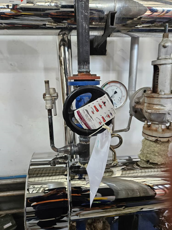 TANZANIA DISTILLERS LTD (DAR ES SALAAM) STEAM SSM WORKS - Insulation of steam header